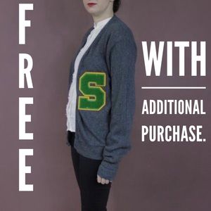 knit charcoal gray "S" letter sweater cardigan